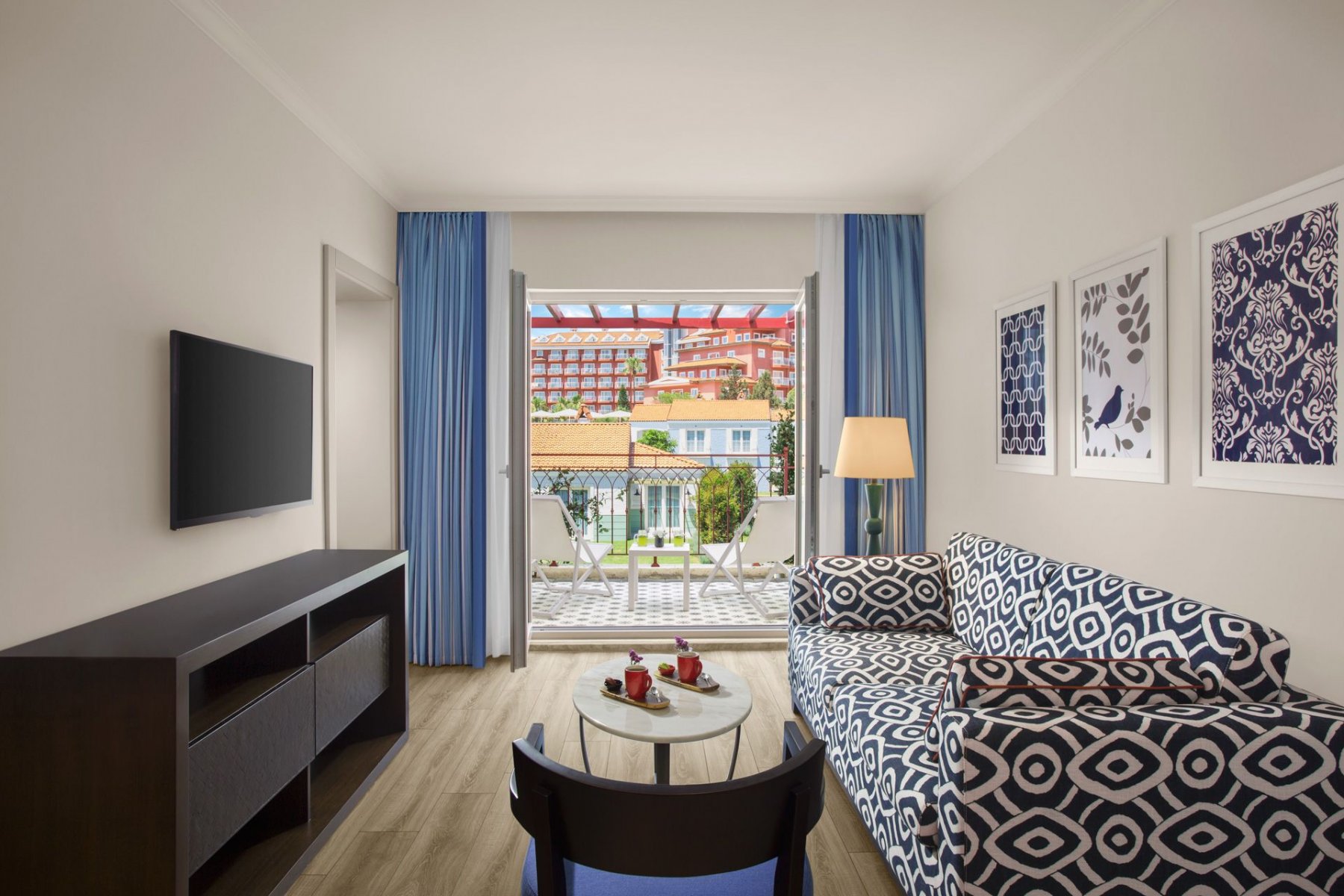 IC SANTAI Otel Göl Villaları 