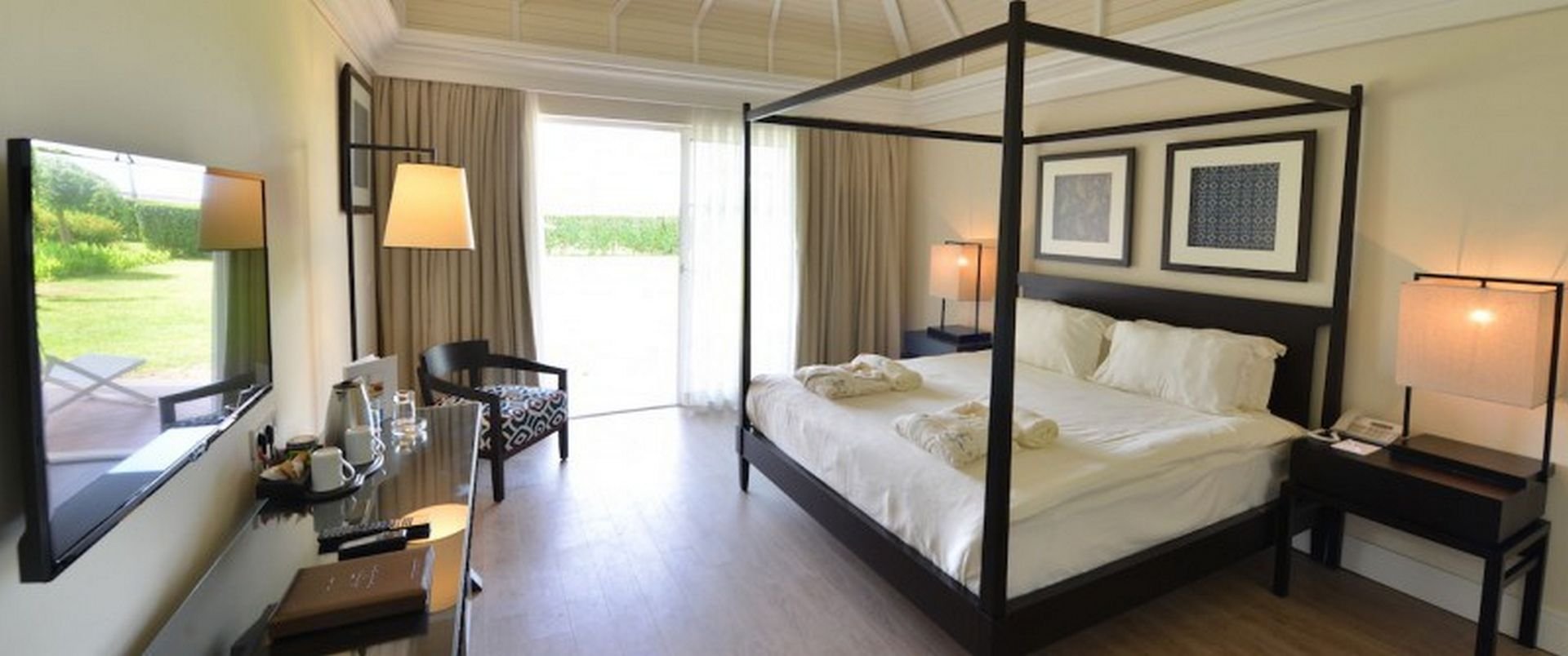 IC SANTAI Otel Göl Villaları 