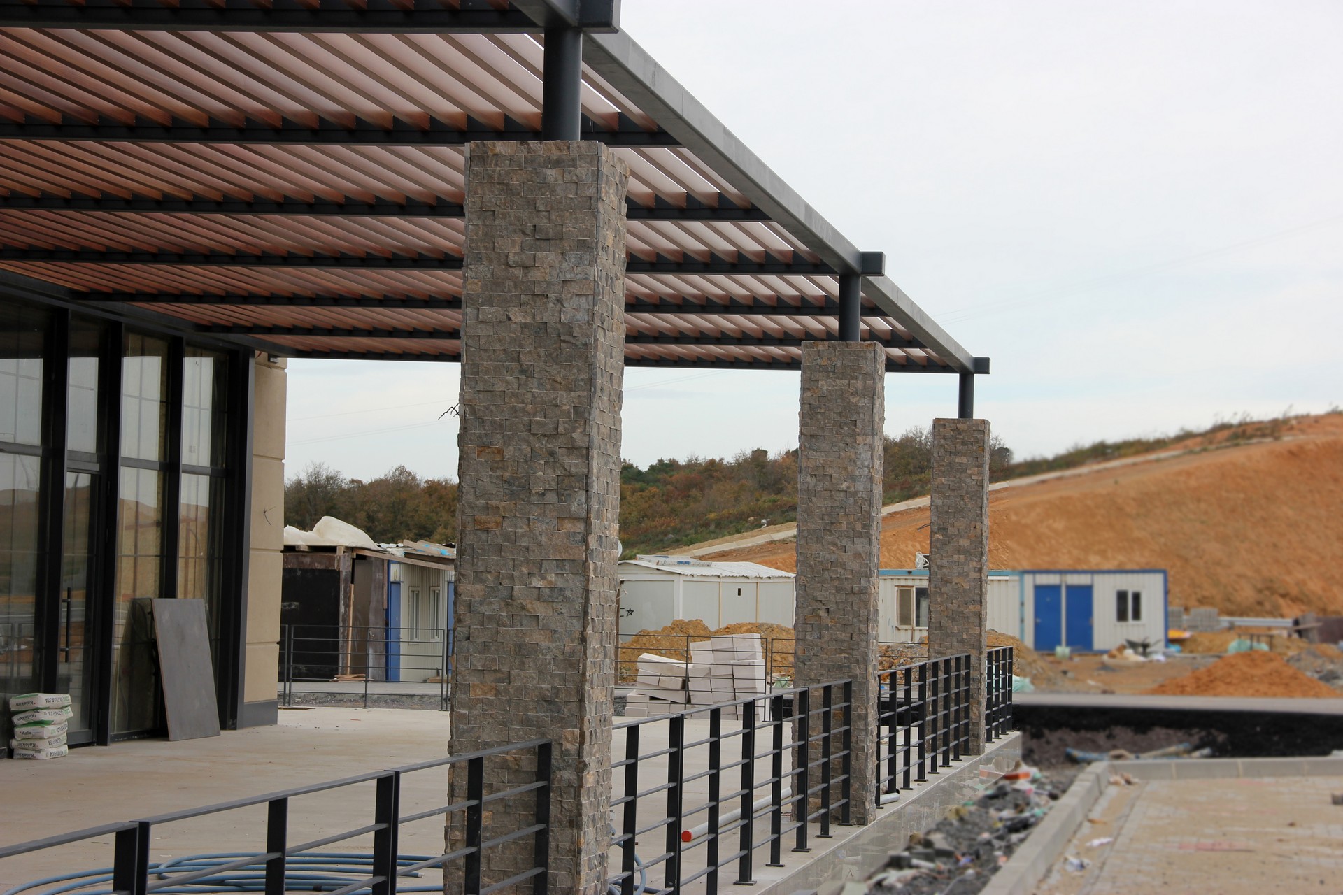 3rd Bridge and Motorway Service Facility